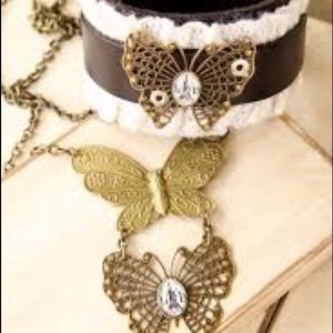 Sweet Kate Necklace & Bracelet Retired Plunder